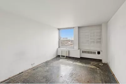 1255 N Sandburg Terrace #2402, Chicago, IL 60610 - Photo 11