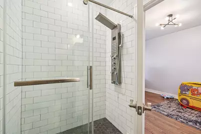 3806 W Armitage Avenue, Chicago, IL 60647 - Photo 19