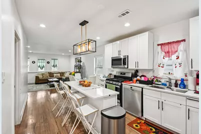 3806 W Armitage Avenue, Chicago, IL 60647 - Photo 15