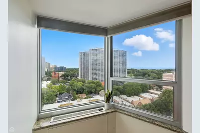 720 W Gordon Terrace #16E, Chicago, IL 60613 - Photo 19