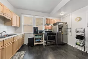 5338 N Kedzie Ave, Chicago, IL 60625 - Photo 11