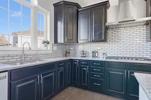 2617 Barker Dr, Batavia, IL 60510 - Photo 5