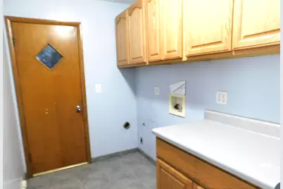 150 W Dixie Highway, Saint Anne, IL 60964 - Photo 9