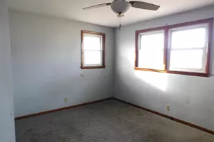 150 W Dixie Hwy, Saint Anne, IL 60964 - Photo 13