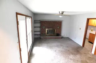 150 W Dixie Hwy, Saint Anne, IL 60964 - Photo 7