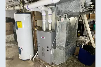 728 N Ash Street, Waukegan, IL 60085 - Photo 9