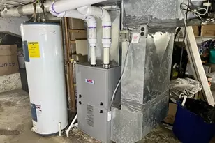 728 N Ash St, Waukegan, IL 60085 - Photo 9