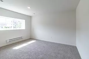 2111 Yellowstone Blvd, Mundelein, IL 60060 - Photo 21