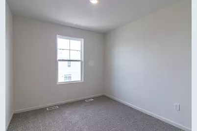 2111 Yellowstone Boulevard #2111, Mundelein, IL 60060 - Photo 17