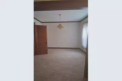 1231 S Float Avenue, Freeport, IL 61032 - Photo 3