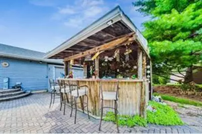 568 Pamela Street, Gilberts, IL 60136 - Photo 9