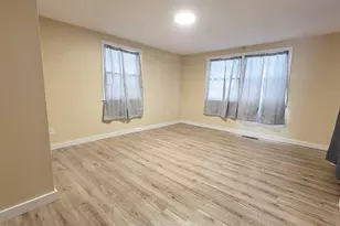 2701 Wilshire Blvd, Joliet, IL 60435 - Photo 13