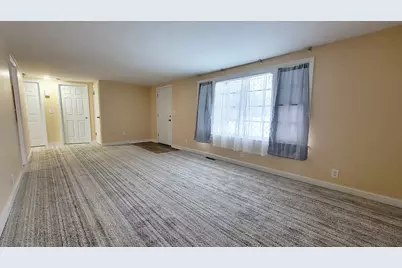 2701 Wilshire Boulevard, Joliet, IL 60435 - Photo 7