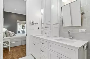 2920 N Damen Ave, Chicago, IL 60618 - Photo 23