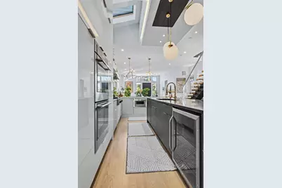 2456 W Ohio Street, Chicago, IL 60612 - Photo 9