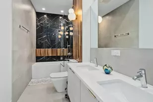 2456 W Ohio St, Chicago, IL 60612 - Photo 25