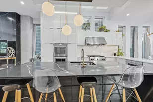 2456 W Ohio St, Chicago, IL 60612 - Photo 7