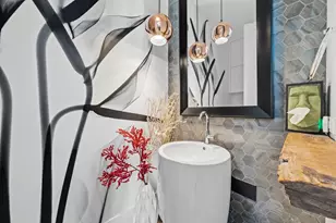 2456 W Ohio St, Chicago, IL 60612 - Photo 13