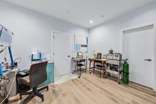 2456 W Ohio St, Chicago, IL 60612 - Photo 41