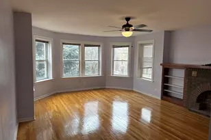 6429 N Claremont Ave, Chicago, IL 60645 - Photo 3