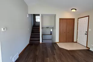 39 Spuhler Dr, Batavia, IL 60510 - Photo 9