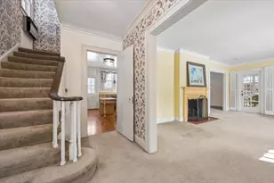 1119 Ridgewood Dr, Highland Park, IL 60035 - Photo 3