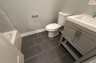 4957 S Calumet Ave, Chicago, IL 60615 - Photo 13