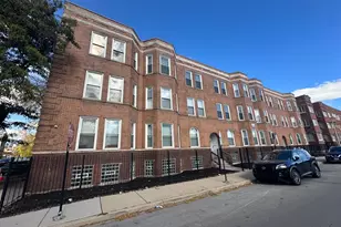 4957 S Calumet Ave, Chicago, IL 60615 - Photo 3