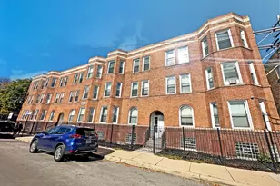 4957 S Calumet Ave, Chicago, IL 60615 - Photo 1