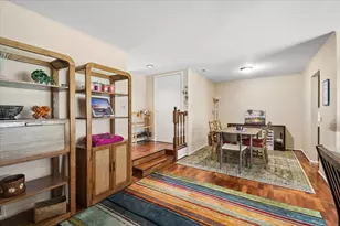 166 Hemingway Ct, Vernon Hills, IL 60061 - Photo 3