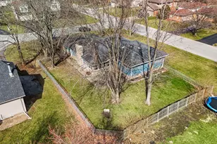 30 N Melanie Ct, Crete, IL 60417 - Photo 19