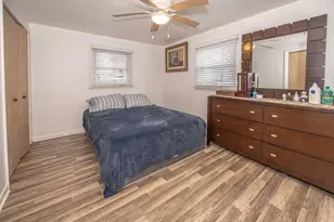 320 S Raynor Ave, Joliet, IL 60436 - Photo 15