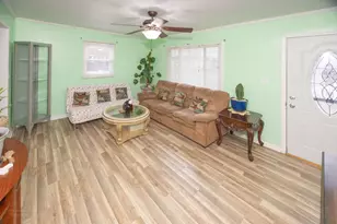 320 S Raynor Ave, Joliet, IL 60436 - Photo 3