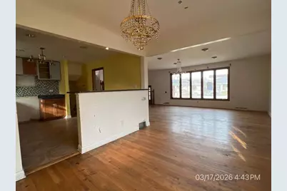 9128 S Komensky Avenue, Oak Lawn, IL 60453 - Photo 11