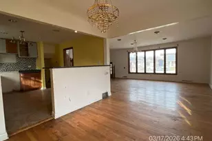 9128 S Komensky Ave, Oak Lawn, IL 60453 - Photo 11