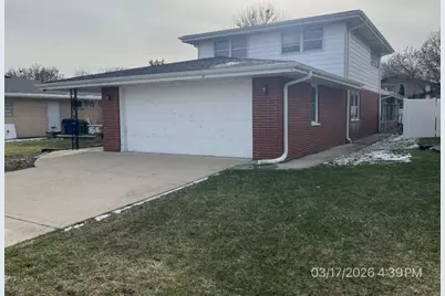 9128 S Komensky Avenue, Oak Lawn, IL 60453 - Photo 3