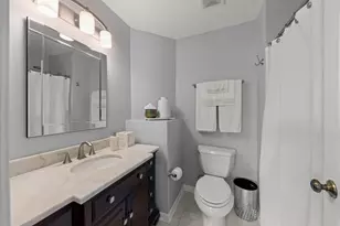 2304 Periwinkle Ct, Naperville, IL 60540 - Photo 15