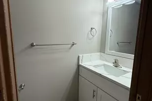 53 Spuhler Dr, Batavia, IL 60510 - Photo 5