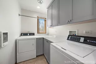 4N752 Brookside W Dr, Saint Charles, IL 60175 - Photo 15