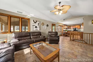 4N752 Brookside W Dr, Saint Charles, IL 60175 - Photo 13