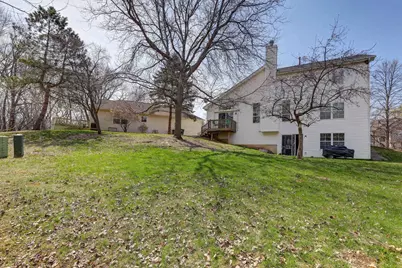 102 N Crooked Lake Lane, Lindenhurst, IL 60046 - Photo 35