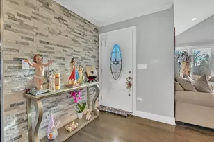 7964 Lavergne Ave, Burbank, IL 60459 - Photo 3