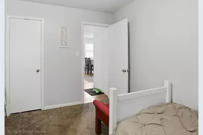 14439 Lawndale Avenue, Midlothian, IL 60445 - Photo 17