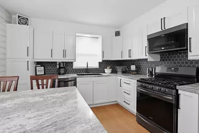 14439 Lawndale Avenue, Midlothian, IL 60445 - Photo 11