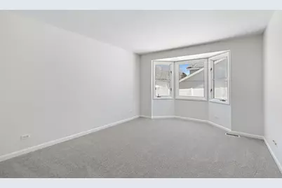 989 N Cove Drive #B, Palatine, IL 60067 - Photo 11