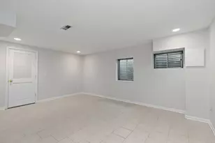 989 N Cove Dr, Palatine, IL 60067 - Photo 19