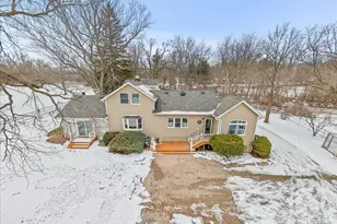 11N575 Rohrssen Rd, Elgin, IL 60120 - Photo 47