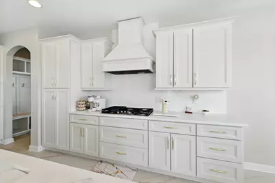 918 Glacial Falls Drive, Gilberts, IL 60136 - Photo 13