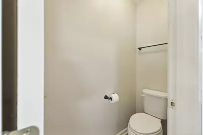 918 Glacial Falls Drive, Gilberts, IL 60136 - Photo 29