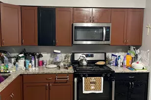 553 Alton Ct, Carol Stream, IL 60188 - Photo 3